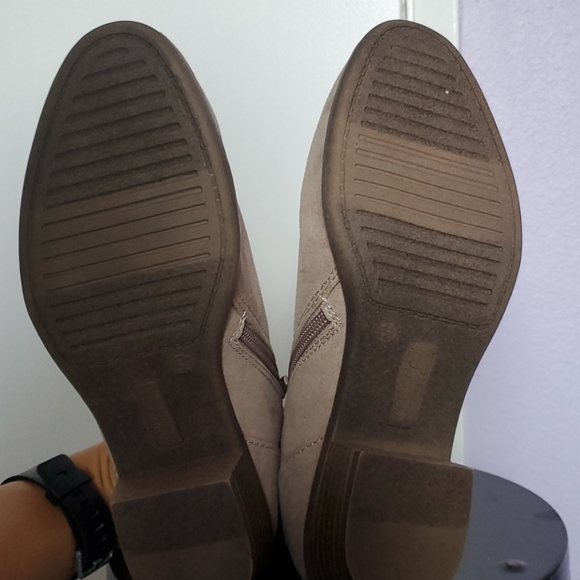 Booties - Picture 5 of 5